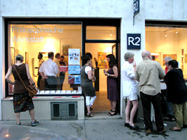 R2 Philosophische Werkstatt Galerie 1070 Alighieri Angstprofiteure Anlaufstelle Ansatz Antike Antonius Apollonios Arbeit Artefakt Artes Artikel Atelier Ausstellung Bauer Bedeutungsvermittlung Benediktinern Biedermeier Buch Cornelia Dante de Demokrit Denken Desinformation Dialoges Diotima Eigentum Einzelgespräche elementare Empedokles entlang Entwicklungen Epimenides Eröffnungsreden Erstgespräch Ethik Firmenphilosophien Förderung freie Freund Fron Galerie Geist Gesellschaft Gespräch Gesprächsbank Gewerbe Gottes Guglielmo Heiler Heilmethode Herzens Hippo Iamblichos Ideen Indifferenz Informationszeitalter interessieren Irmgard Klammer klassischen Kommunikation Kultur kulturelle Kunst Kybernetische Kyborgisierung Laudatio Lautverschiebung Leben Lebens Lebenspraxis Liberales Liebesgöttinnen Lindengasse Mängel Maschinen Masken Medien medientheoretisch Medusa Menschen Michel miteinander Montaigne Mythologie Mythos nachgedacht Natur öffentliche Pherekydes Philosophen Philosophie Philosophinnen philosophische Plotin Plutarch populäre Poseidonios praktische Pseudo Publikationen Pythagoras R2 reflektieren Reinigungspriester Sammeln Schauspiel Schicksalsgöttin Seher Sinn Sosipatra Stärken Theorien unpopuläre Veranstaltungen Verein Vernissagen verstanden Versteinerungsmaske Werkstatt Wien Wirtschaft Wirtschaftsethik Wort wünschenswerte Xenophon Zeitterrors Zelandino Ziele Zwängler Zwingherrschaften zwischen